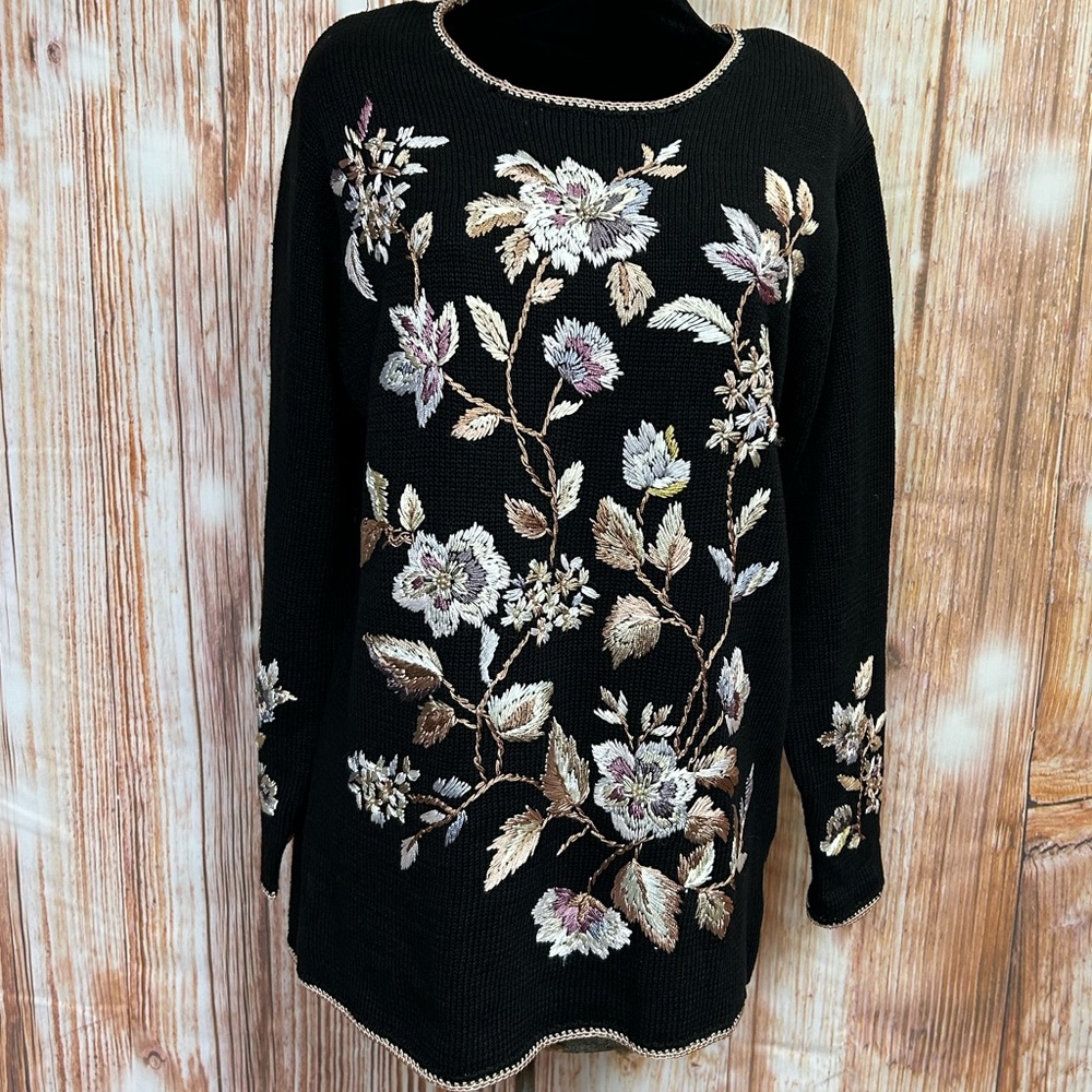 Worthington Vintage Embroidered Sweater